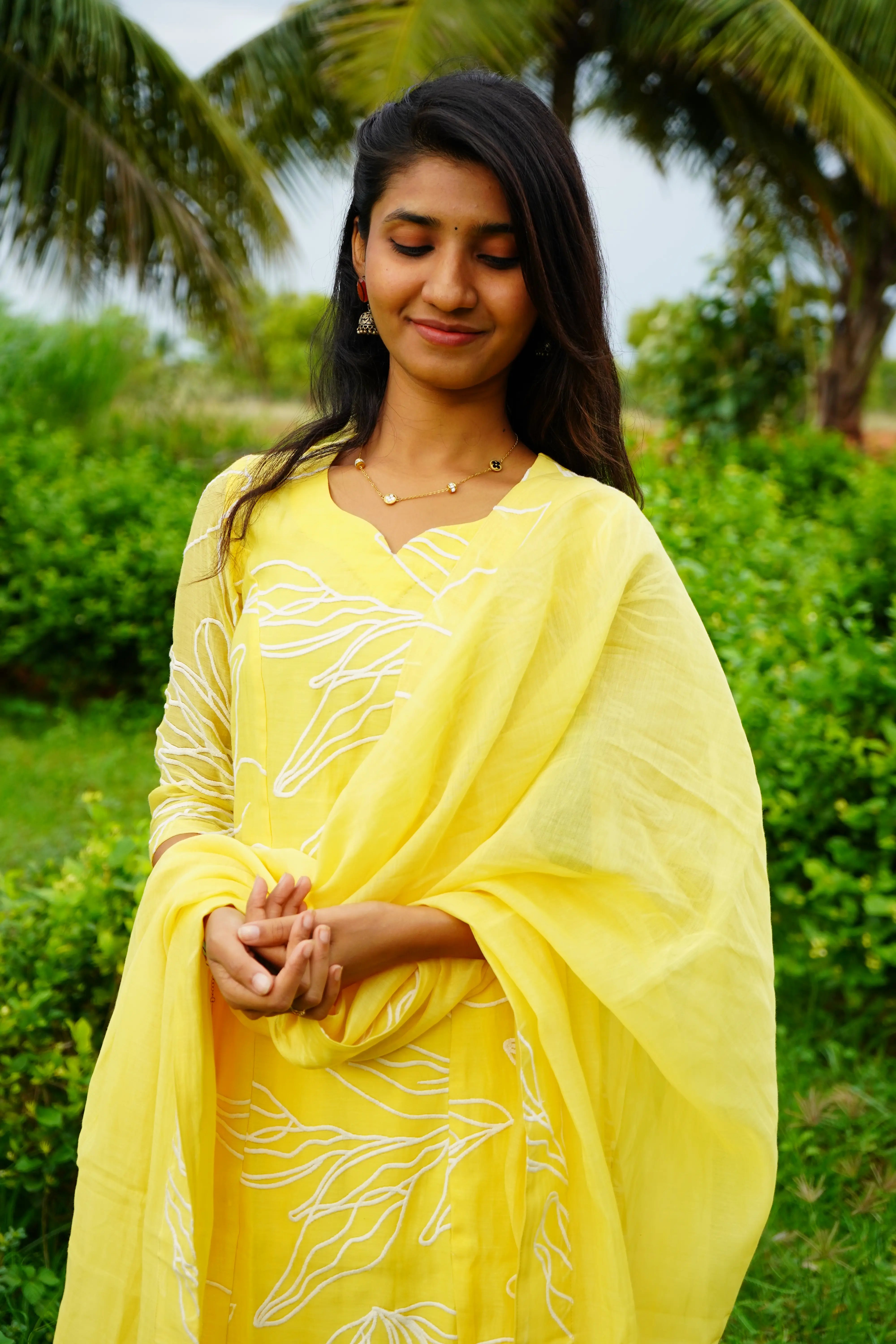LEMON-YELLOW Applique MUl CHANDERI Aline Salwar suits