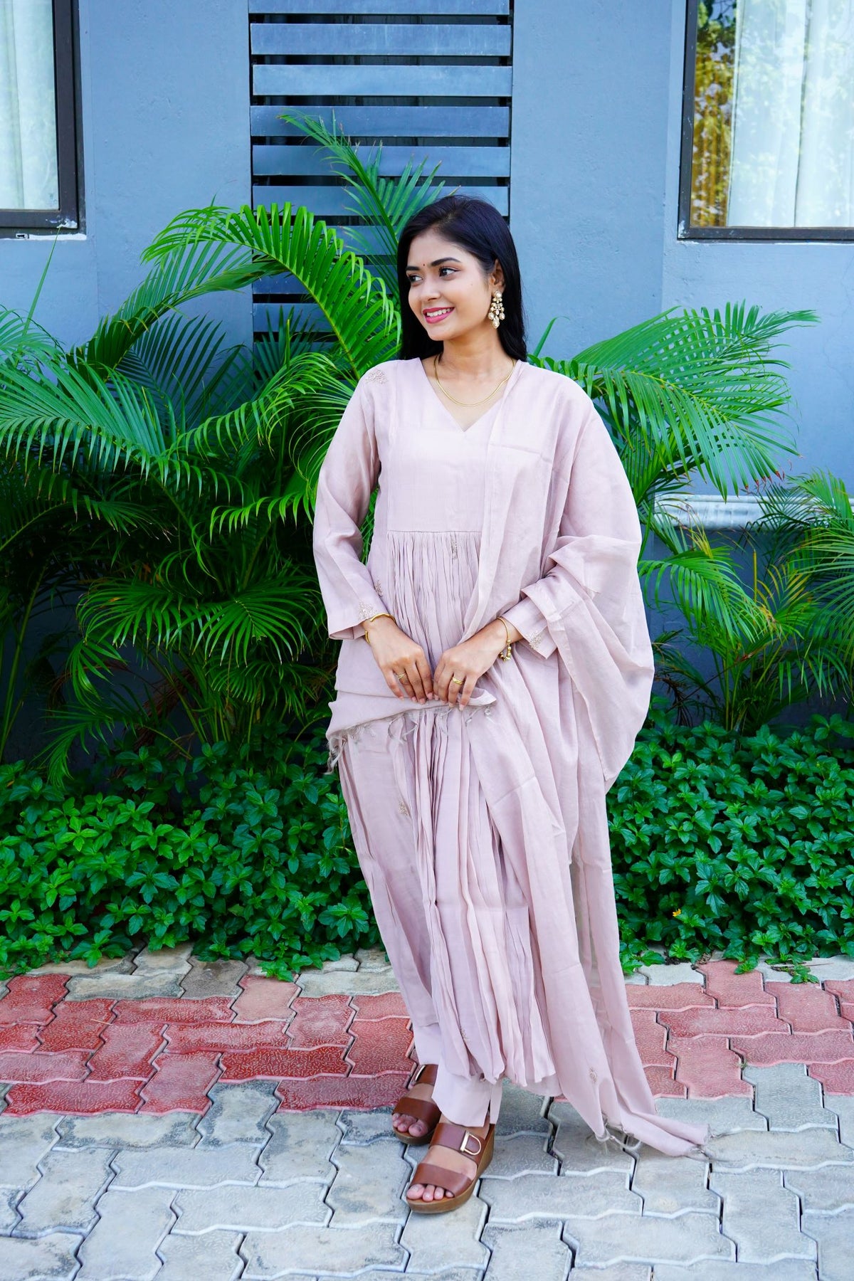 Ivory shade  creamy  Mul Chanderi Kurta Set