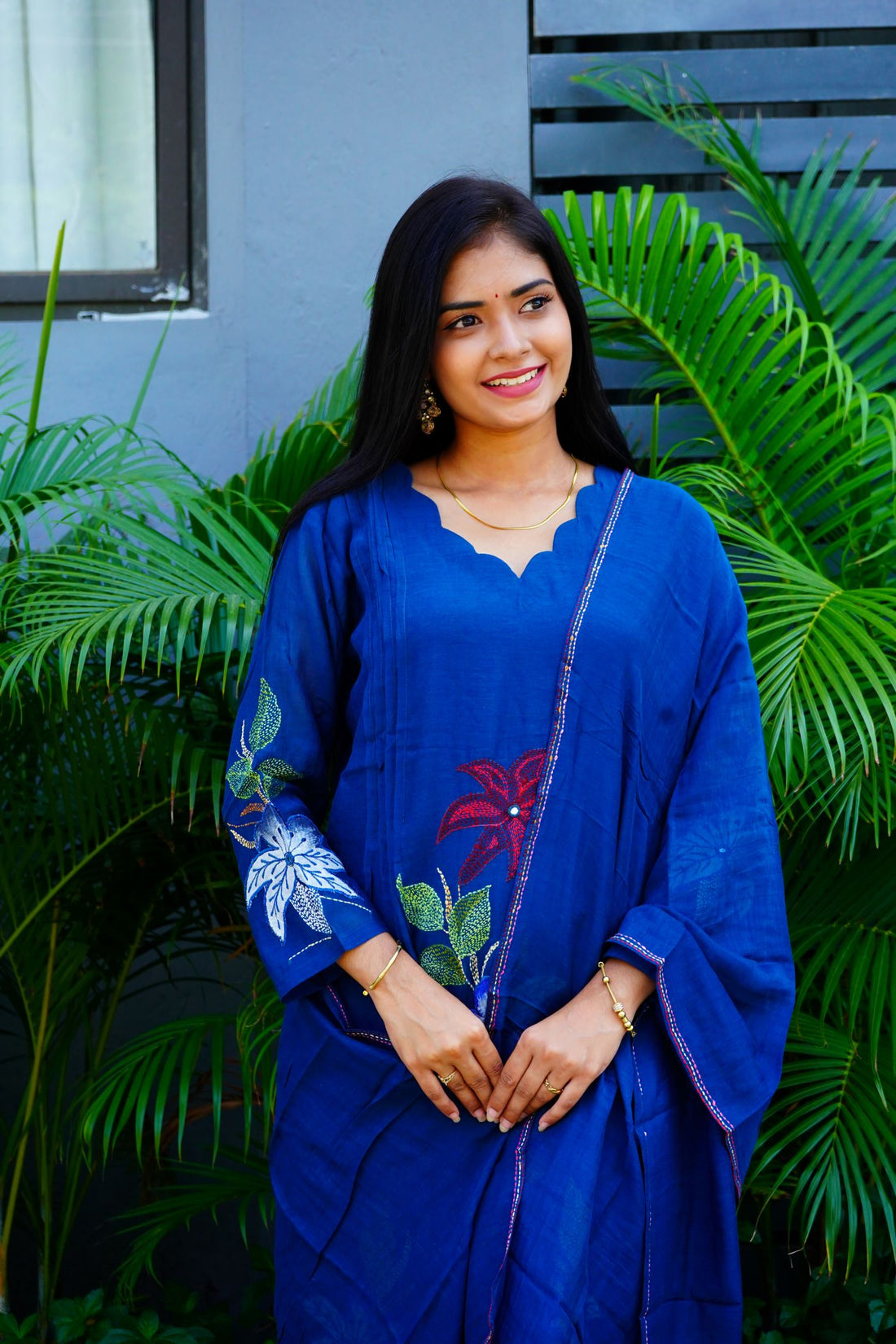 Allium Indigo Blue Mul Chenderi  Suits