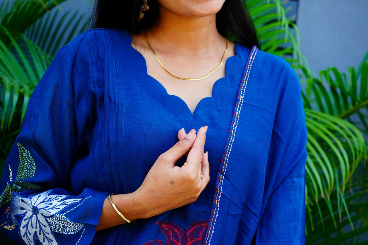 Allium Indigo Blue Mul Chenderi  Suits