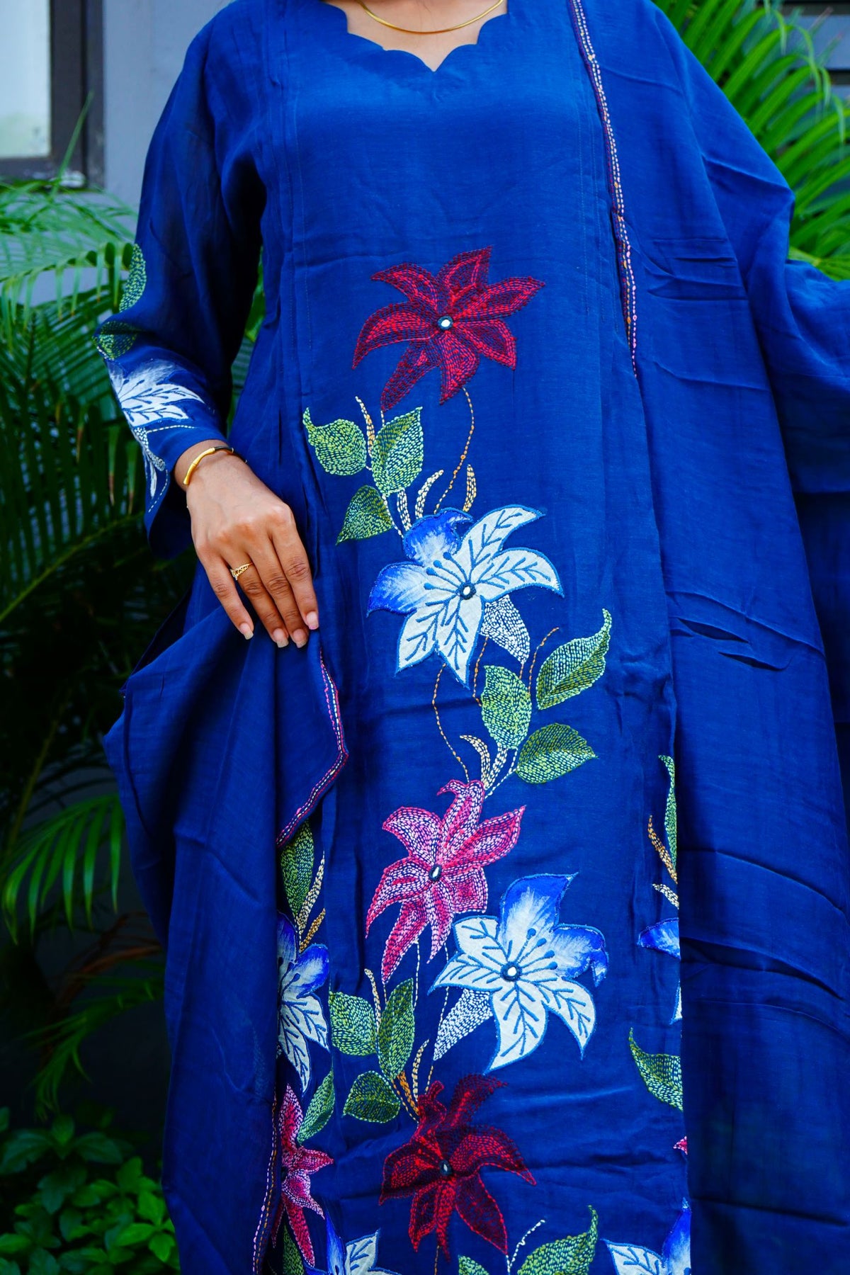 Allium Indigo Blue Mul Chenderi  Suits