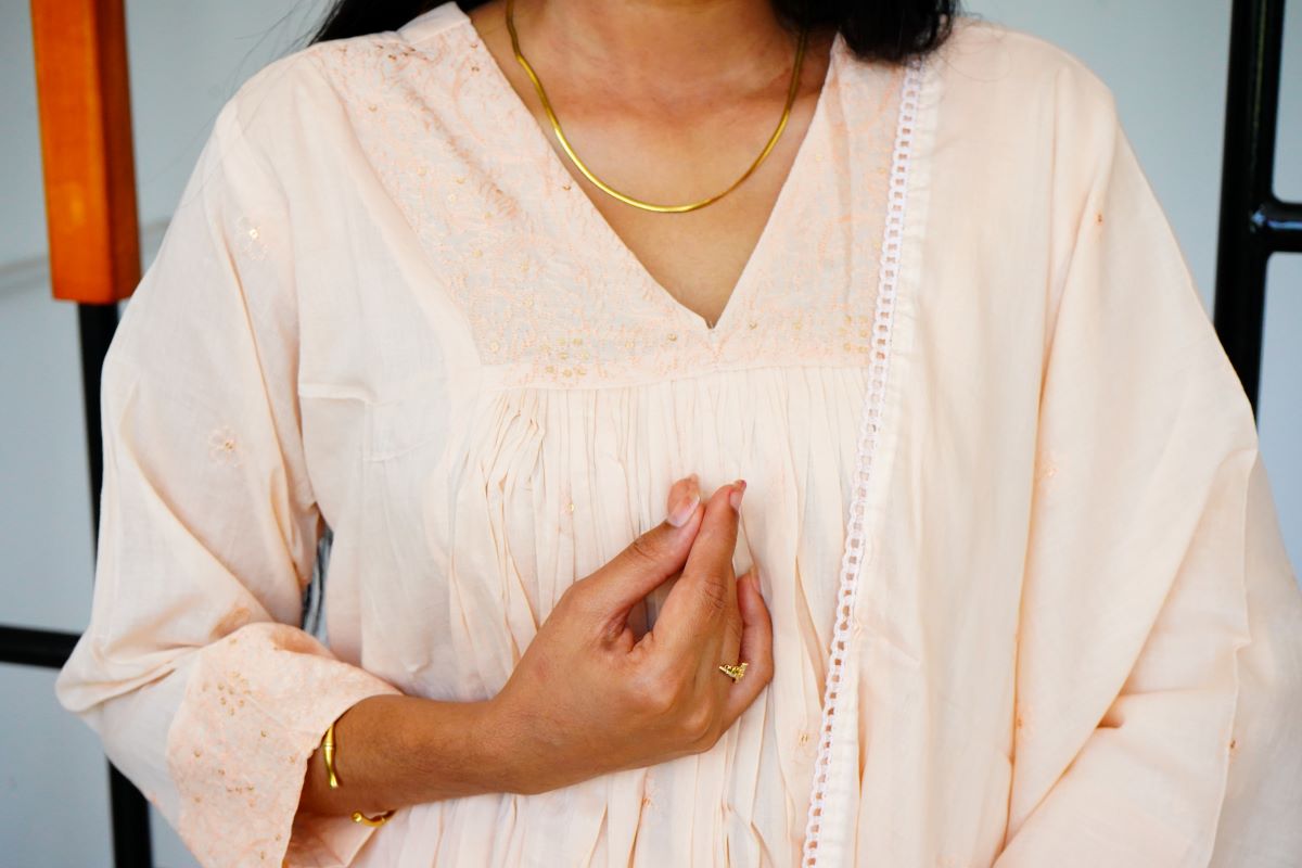 Shiny Ivory Soft Mul Cotton Salwar Suits