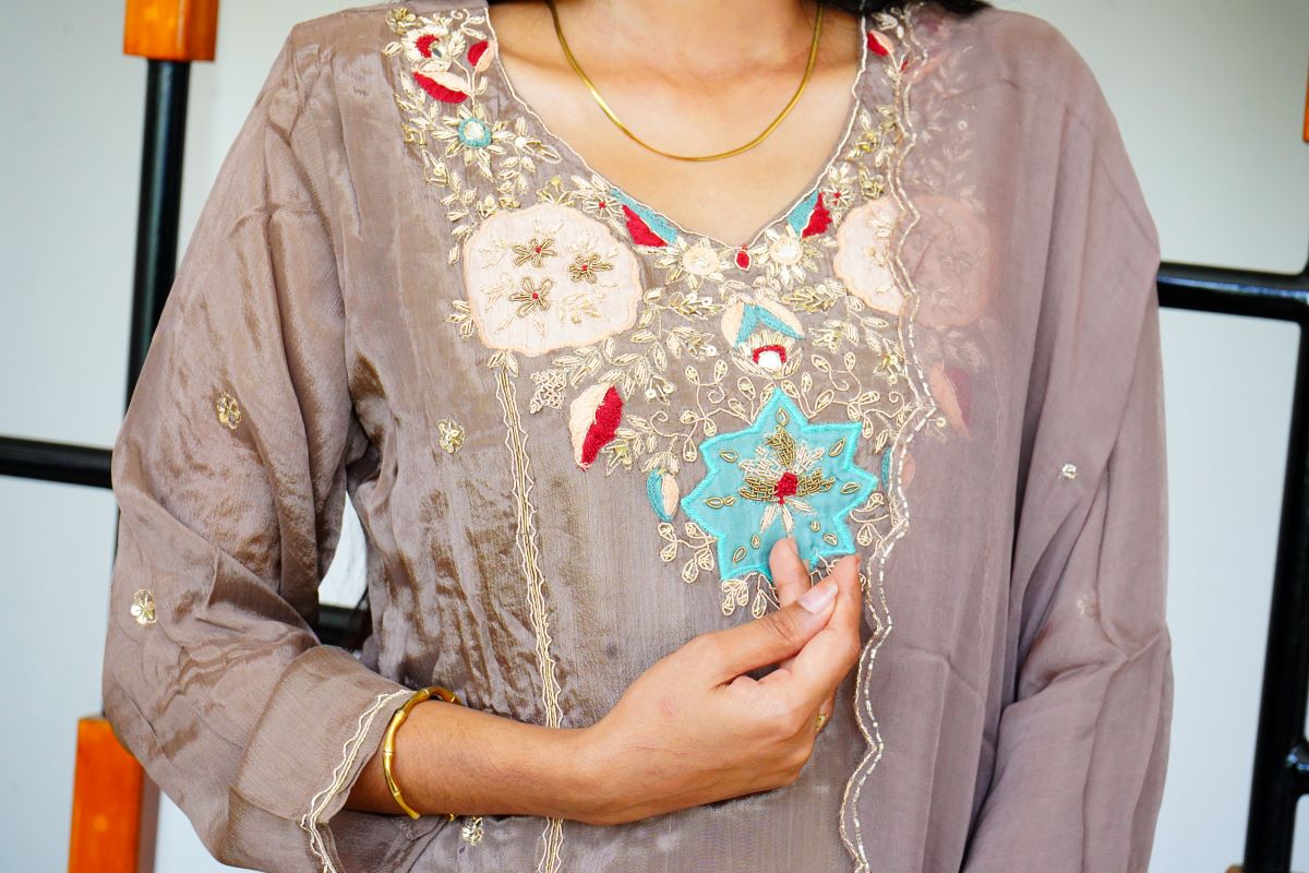 Muted Mauve Shimmery Chinnon Salwar Suits