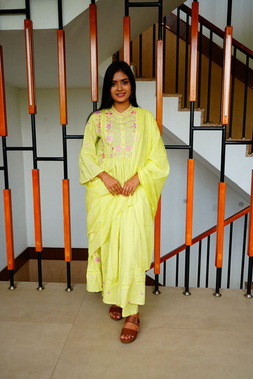 Mul Cotton Kurta Set designed with elegant floral Salwar Suits