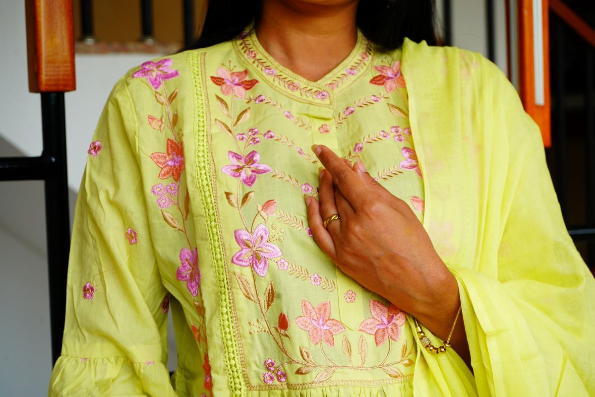 Mul Cotton Kurta Set designed with elegant floral Salwar Suits