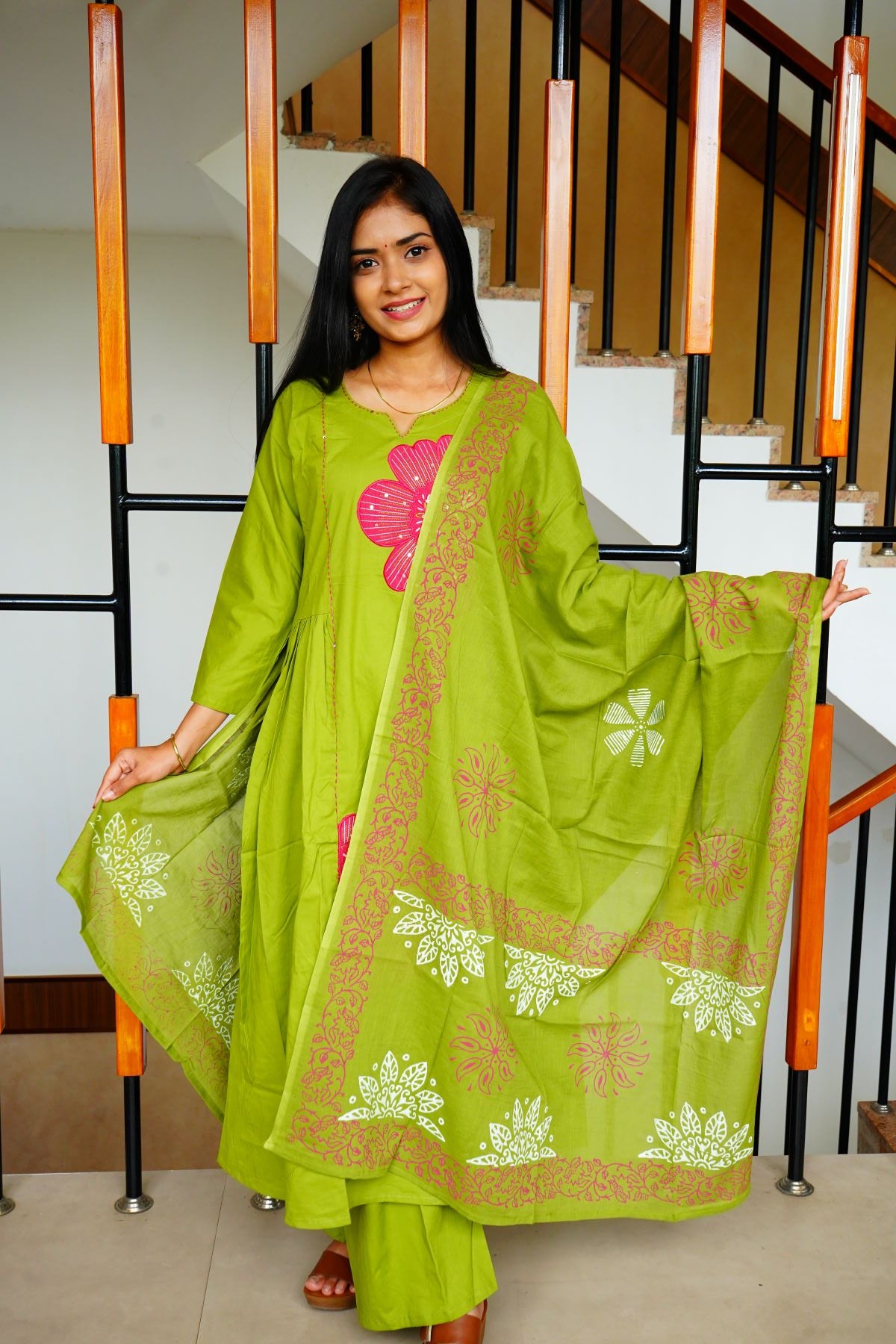 Elegant Green Flora Cottonl Salwar Suits