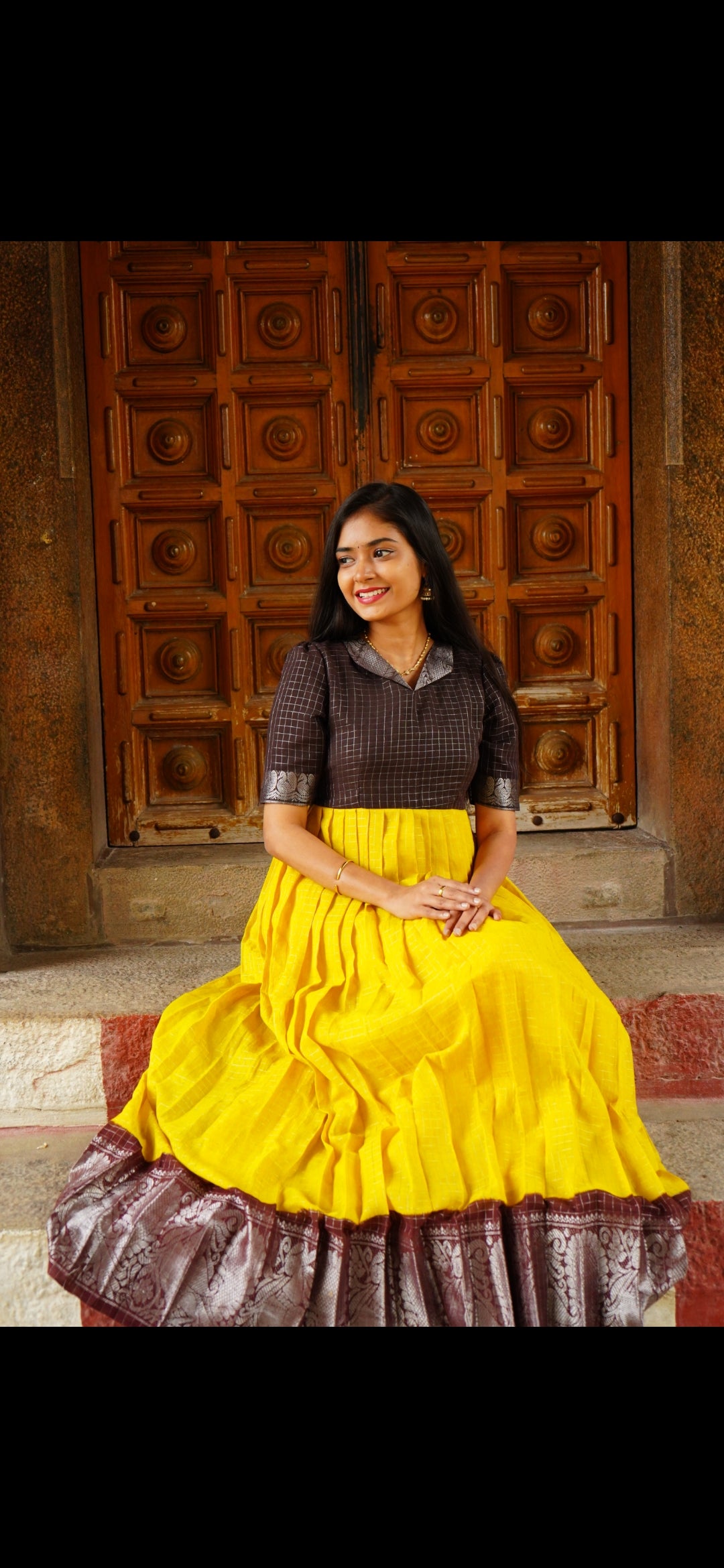 Heritage mustard Sungudi Silver Zari